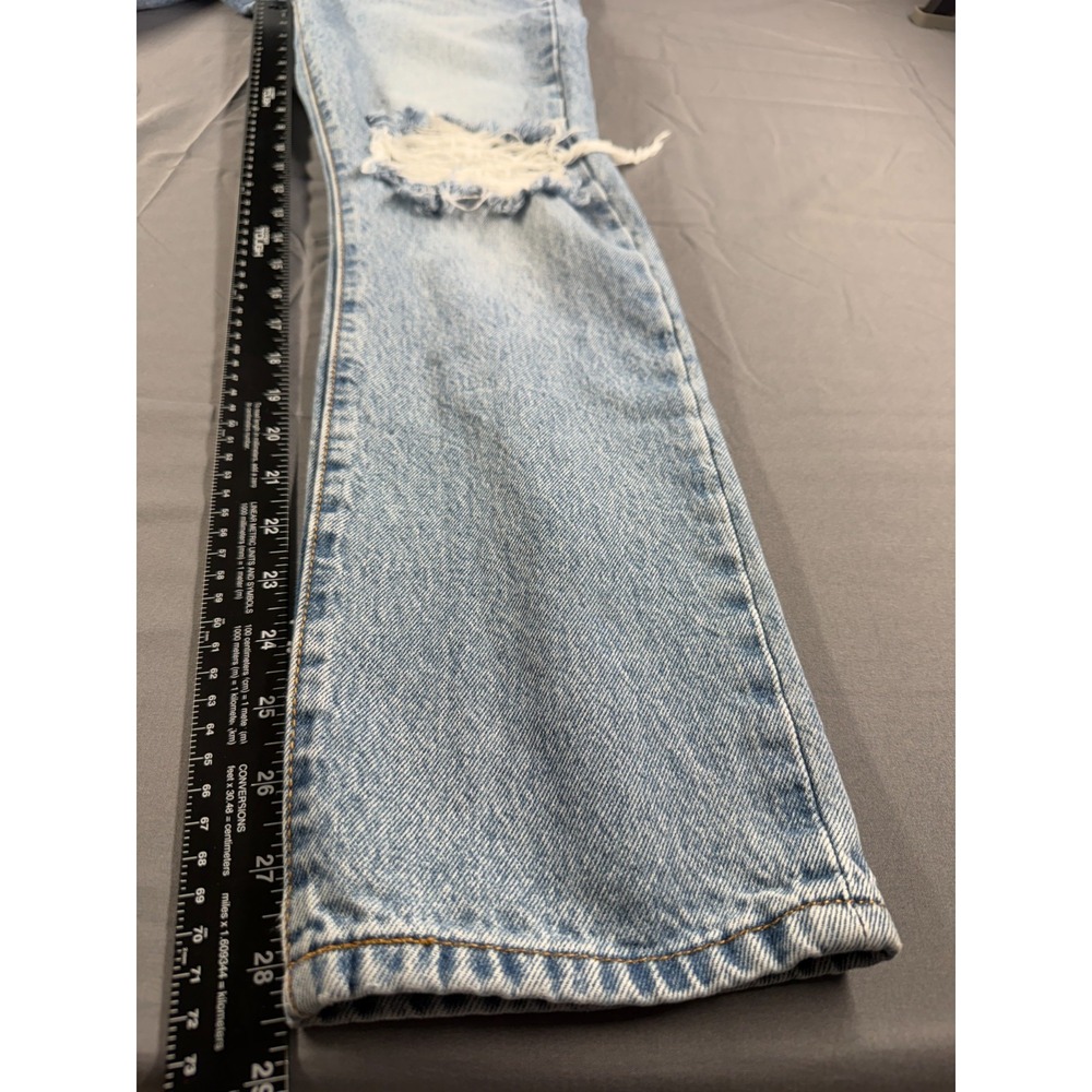 Levis 501 Womens Jeans W24 L30 Lt Wash Distressed Ripped Button Fly 100% Cotton - Picture 9 of 10